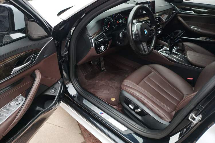 Used BMW 5 Series 2019 525Li M Sport Package
