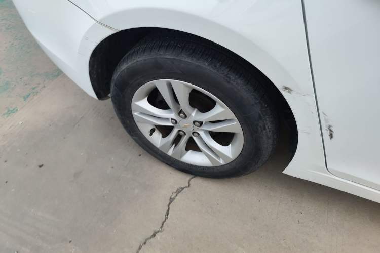 Used Chevrolet Cruze 2015 1.5L Classic SE AT
