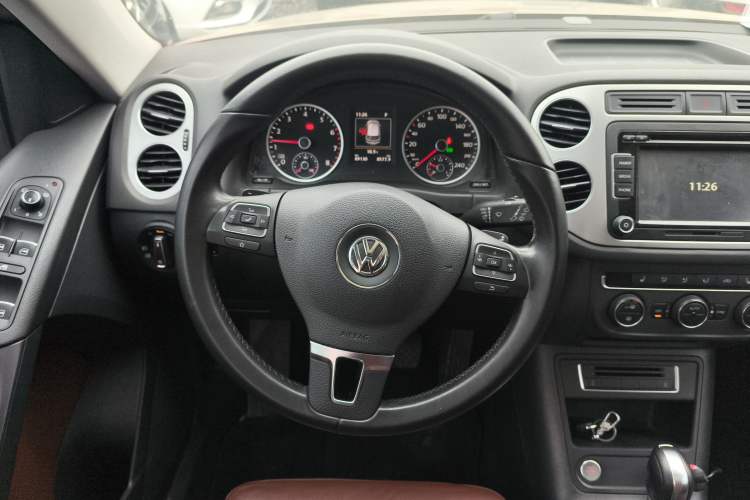 Used Volkswagen Tiguan 2015 1.8TSI Automatic All-Wheel-Drive Luxury Model