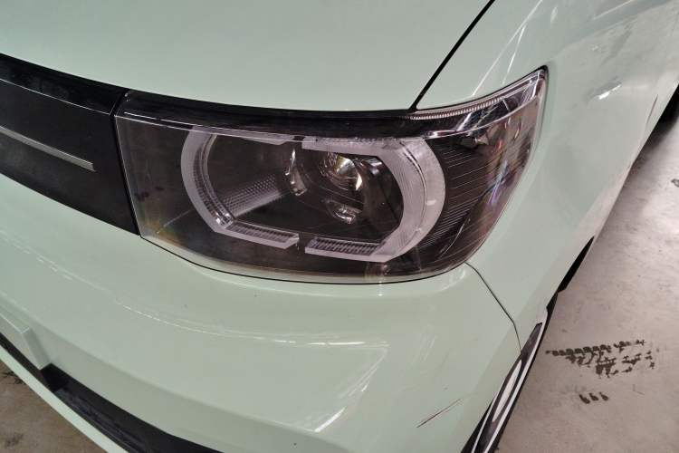 Used Wuling Hongguang MINIEV 2021 Macaron Fashion Model Lithium Iron Phosphate