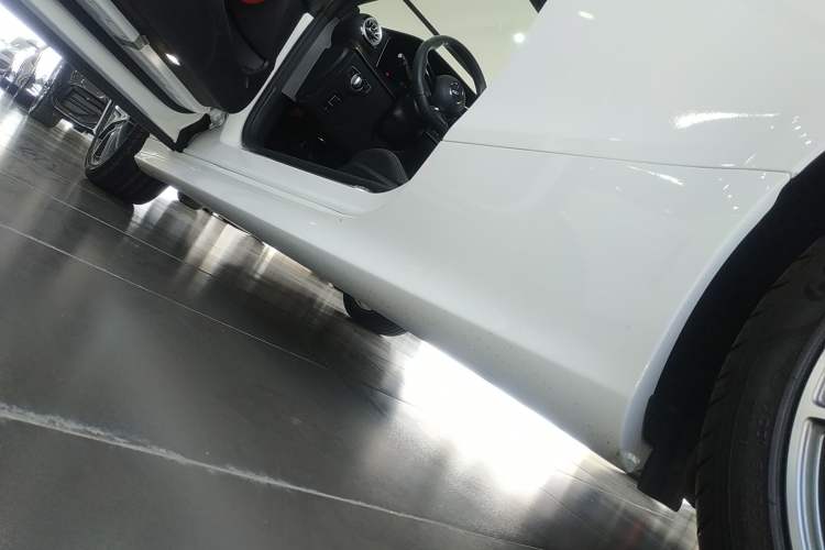 Used Mercedes-Benz E-Class 2023-Year Restyled E 260 Coupe