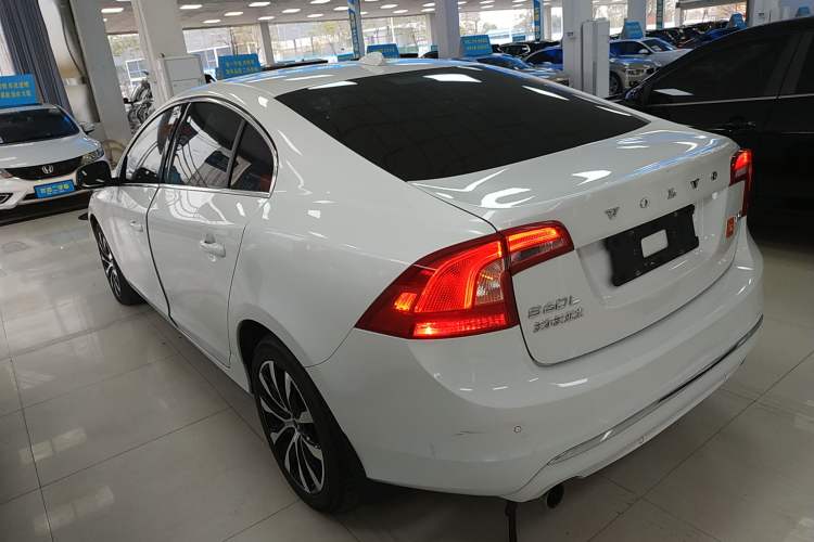 Used Volvo S60 2019 S60L Facelift T5 Intelligent Advanced Edition