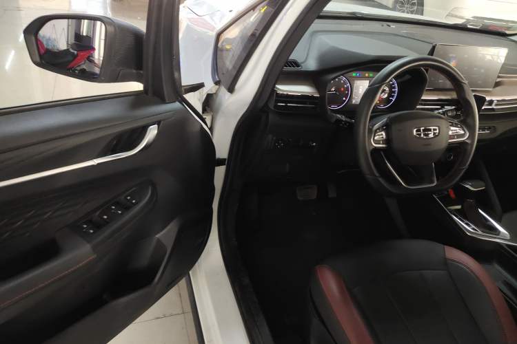 Used Geely Auto Vision X3 2021 PRO 1.5L CVT Deluxe Model