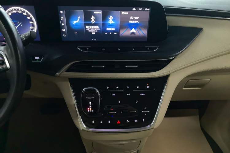 Used Buick GL8 2023 ES Lu Zun Deluxe Model