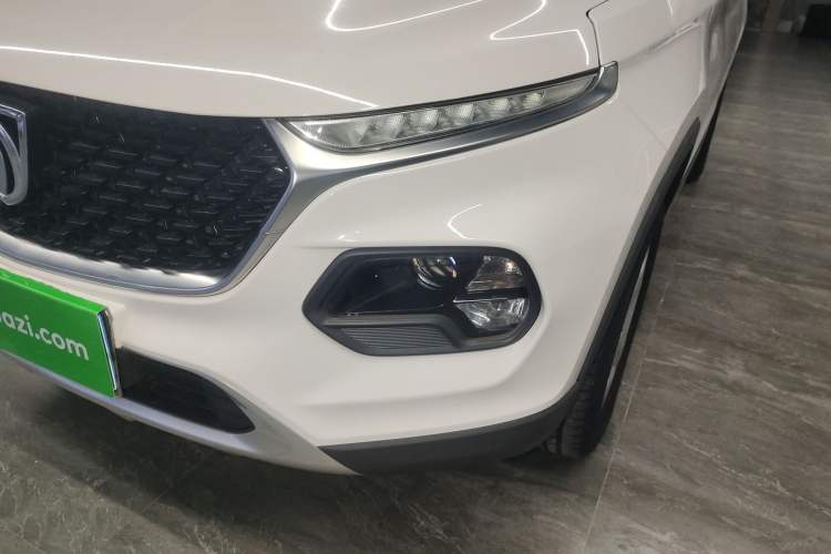 Used Baojun 510 2019 1.5L Manual Enjoyment Model 77kW China VI Emission Standard