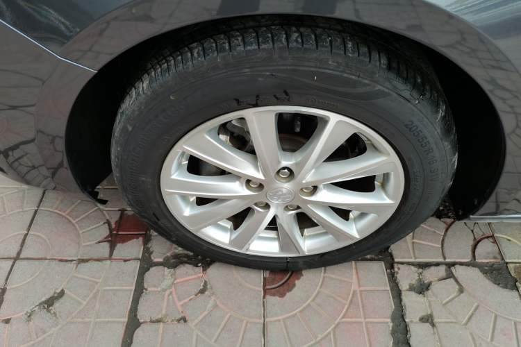 Used Buick Verano 2015 Sedan 20T Dual-Clutch Elite Model
