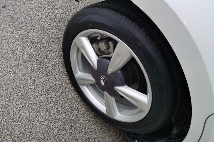 Used ORA Good Cat 2021 400km Standard Range Venus Edition Lithium Iron Phosphate
