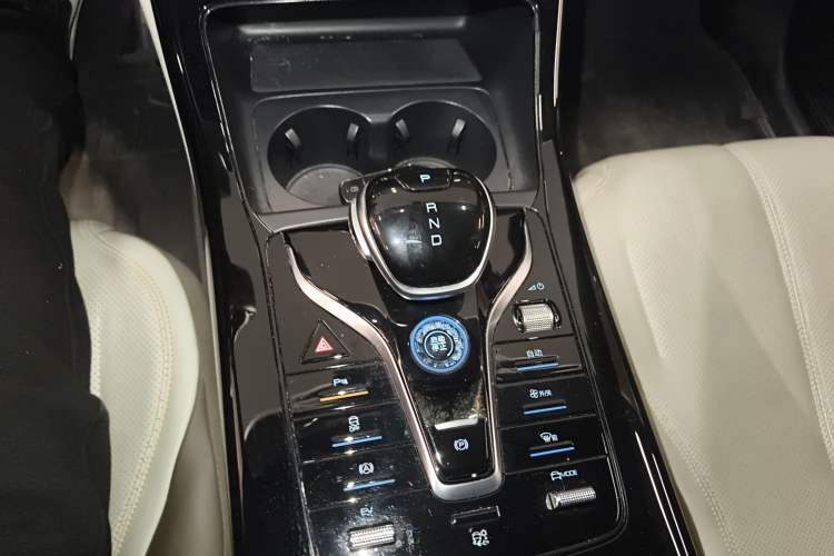 Used BYD Qin PLUS 2024 HONOR Edition DM-i 55KM Leading Model