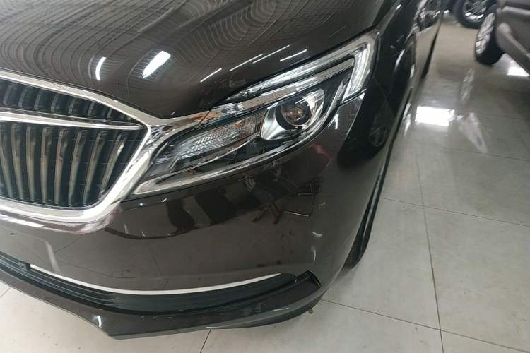 Used Buick GL8 2017 ES 28T Comfort Model China V Standard
