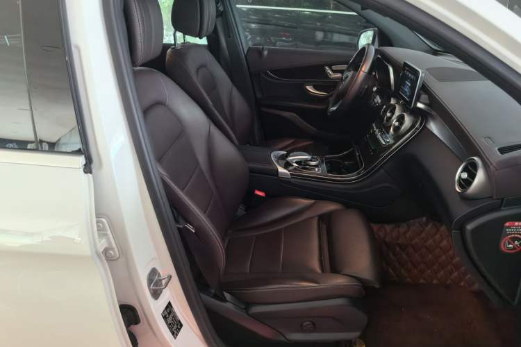 Used Mercedes-Benz GLC 2018 GLC 260 4MATIC Dynamic Edition