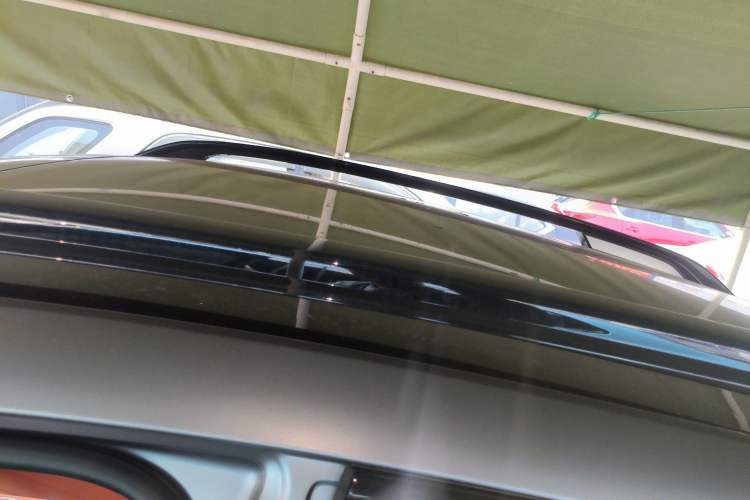 Used  E07 2025 All-Electric 4x4 90kWh Ultra High-Performance Edition
