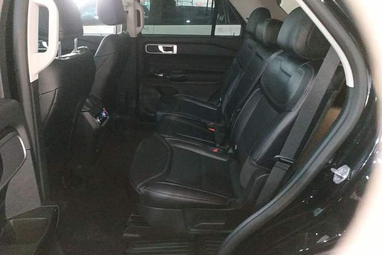 Used Ford Explorer 2025 2.3T EcoBoost Four-Wheel Drive Trail Edition 5 Seats