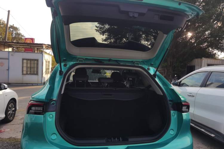 Used FORTHING T5 EVO 2021 1.5TD DCT Diamond Edition