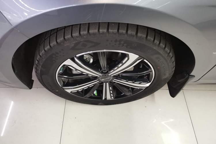 Used BYD Destroyer 05 2024 Honor Edition DM-i 120KM Luxury Model
