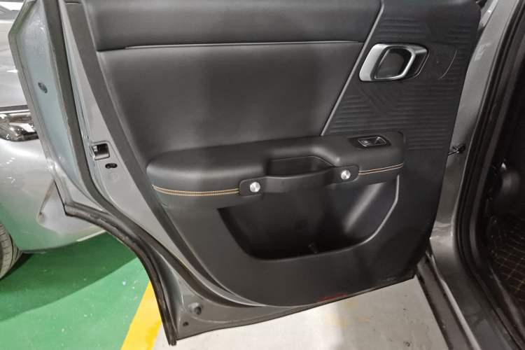 Used Beijing Auto BJ30 2024 1.5T Magic Electric Drive Advanced Version
