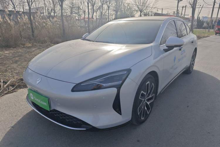 Used Baojun Enjoy 2025 All-Electric 600km Luxury Edition
