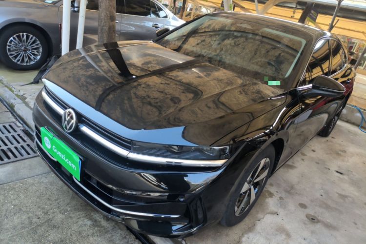 Used Volkswagen Magotan 2024 380TSI DSG Prestige Edition