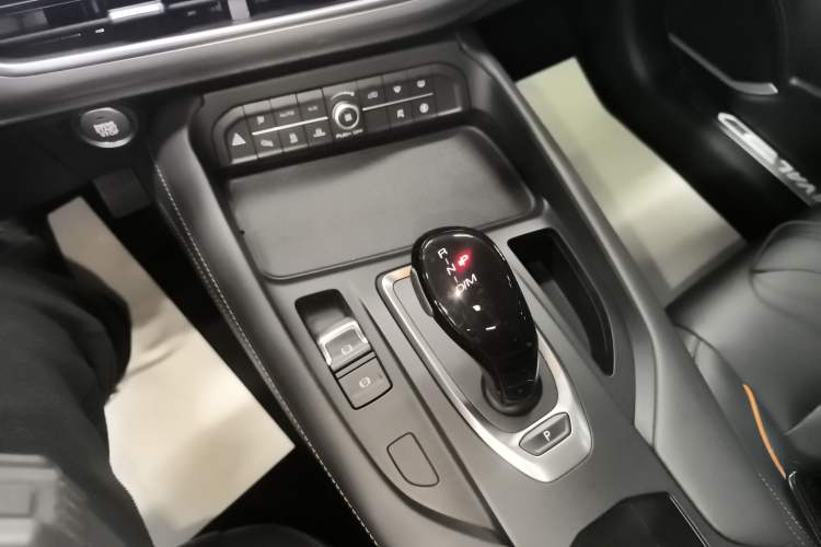 Used Haval F7 2021 2.0T Two-Wheel Drive i-Active
