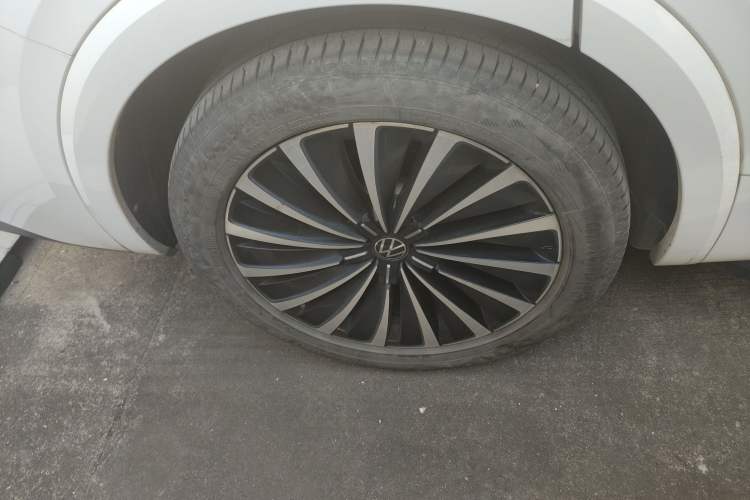 Used Volkswagen Viloran 2020 380TSI Prestige Edition
