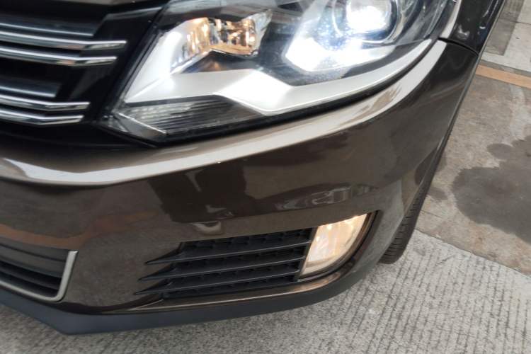 Used Volkswagen Tiguan 2017 300TSI Automatic Two-Wheel Drive Silk Road Comfort Edition
