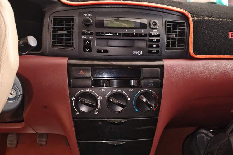 Used BYD F3 2012 Energy-Saving Edition 1.5L Manual Comfort Model