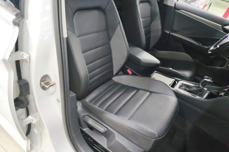 Used Volkswagen Sagitar 2020 280TSI DSG Comfort Version China VI Standard
