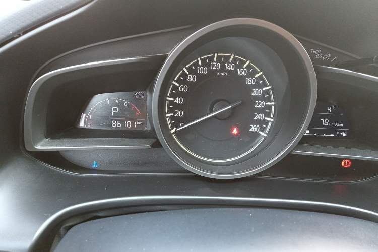 Used Mazda Mazda 3 Axela 2017 Sedan 1.5L Automatic Comfort Model Emission Standard China V