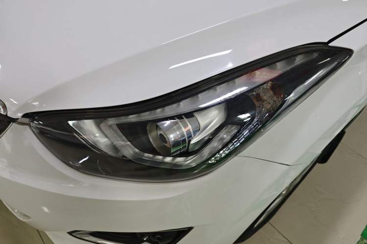 Used Hyundai Elantra 2016 1.6L Automatic Smart Version