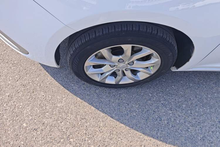 Used Geely Auto Emgrand GL 2017 1.3T DCT Elite Model
