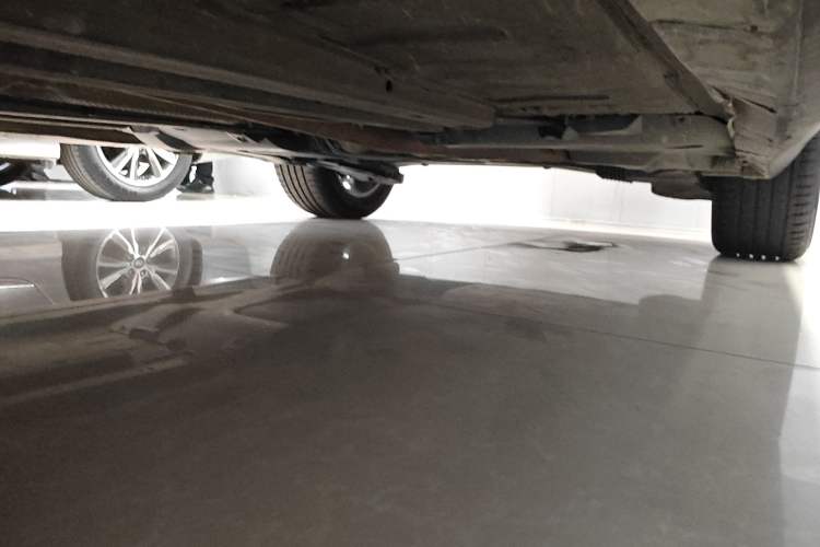 Used  6 2014 1.6T Luxury Edition THP160
