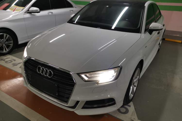 Used Audi A3 2018 30th Anniversary Edition Limousine 35 TFSI Fashion Model