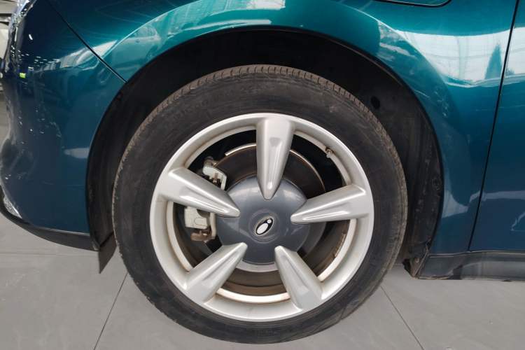 Used ORA Good Cat 2023 401 km Standard Range Luxury Version Lithium Iron Phosphate