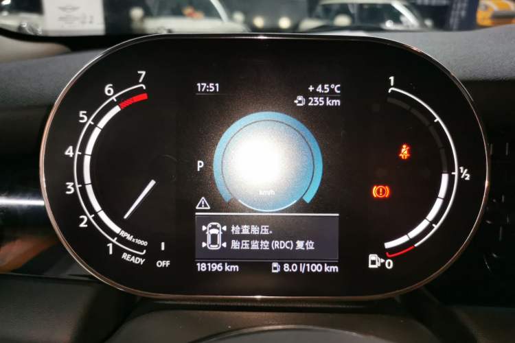 Used  MINI 2023 Updated 1.5T COOPER Artist Five-Door Edition
