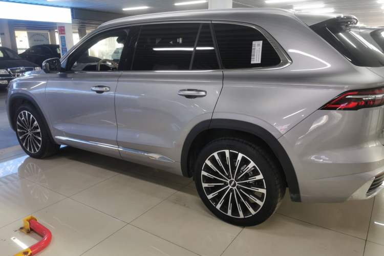 Used Geely Auto Monjaro L 2025 Dongfang Yao 2.0TD Automatic Lanxing Edition