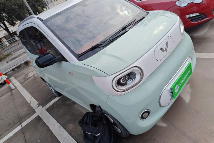 Used Wuling Hongguang MINIEV 2024 3rd Generation 215km Youth Edition