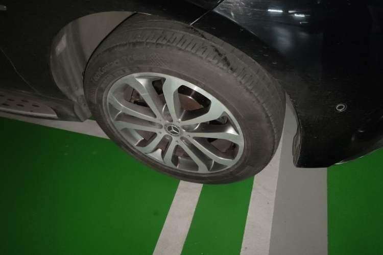 Used Mercedes-Benz GLE 2019 GLE 320 4MATIC Dynamic Edition Prestige Model
