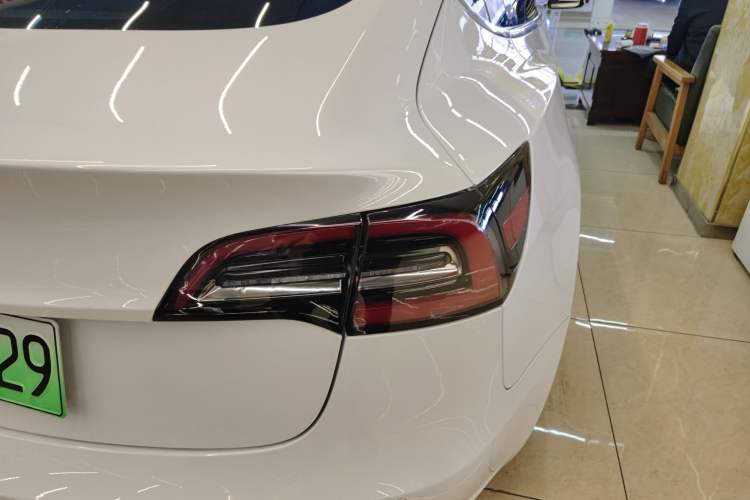 Used Tesla Model 3 2019 Standard Range Rear-Wheel Drive Upgraded Version (60 kWh)
