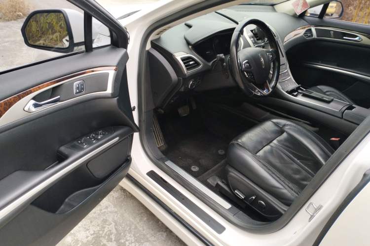 Used Lincoln MKZ 2014 2.0T Luxury Edition