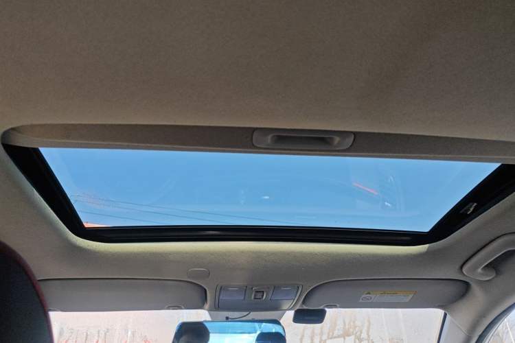 Used Kia KX Cross 2018 1.6L Automatic Dynamic Sunroof Version
