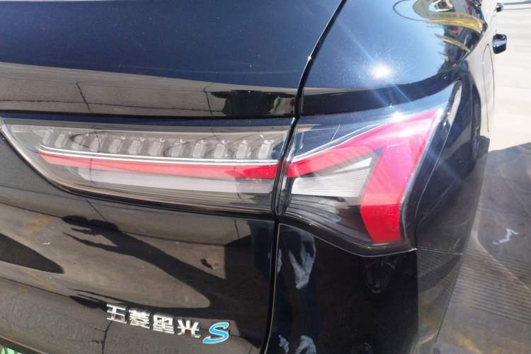 Used Wuling Xingguang S 2025 Model, 130km High-Power Flagship Edition