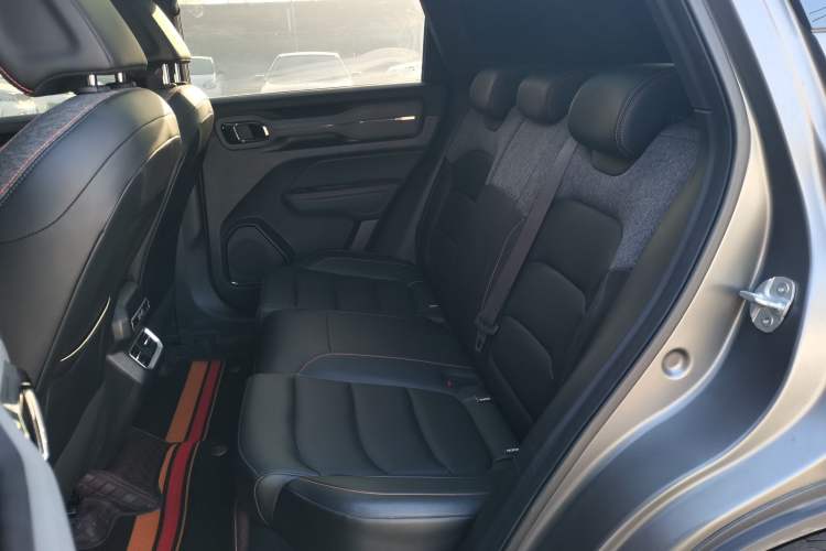 Used Geely Auto Cowboy 2025 1.5TD Trendy Play Edition