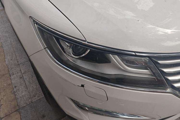 Used Lincoln MKC 2018 2.0T Two-Wheel Drive Deluxe Edition
