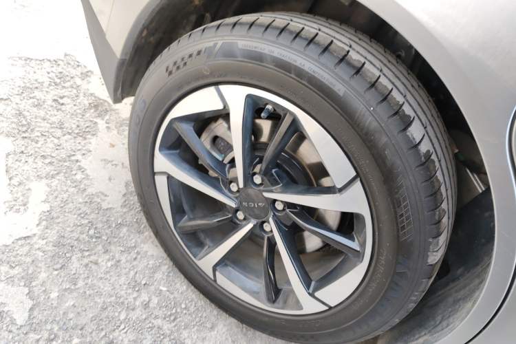 Used AION Y 2023 Plus 510 Smart Edition
