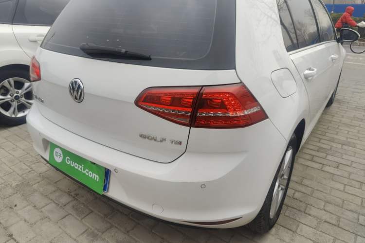 Used Volkswagen Golf 2015 1.4TSI Automatic Comfort Model
