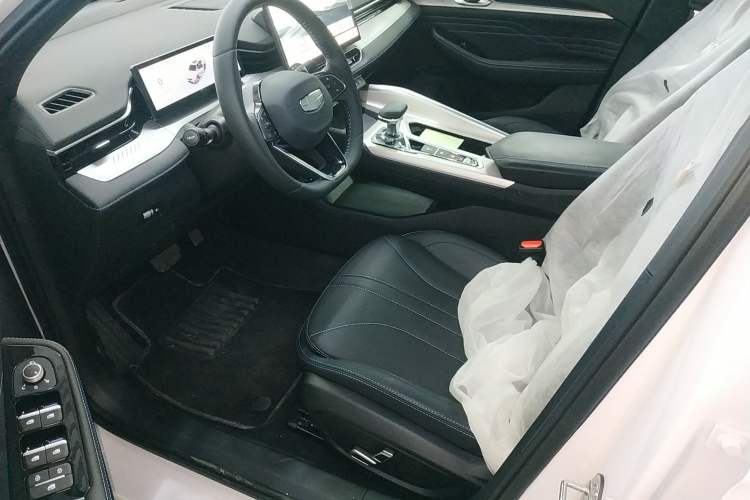 Used Geely Auto Preface 2025 Dongfang Yao 1.5TD Jinghong Edition+