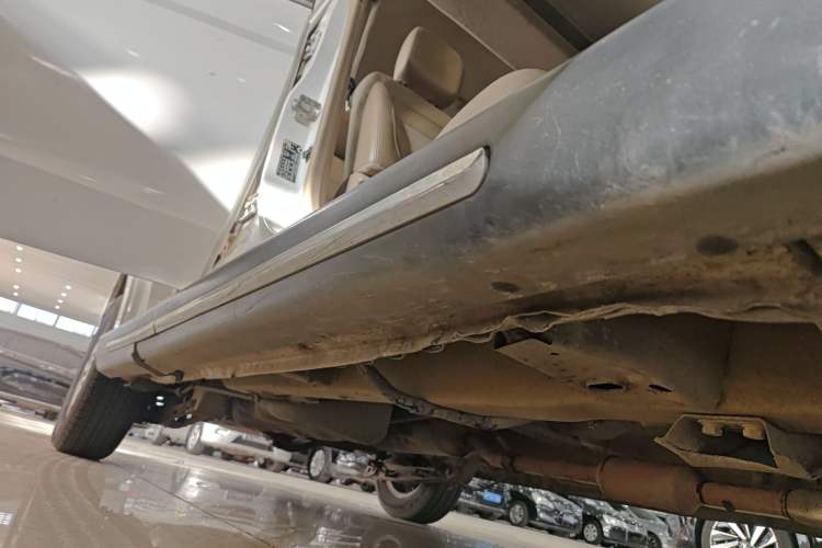 Used Wuling Hongguang 2014 1.2L S Comfort Model China IV
