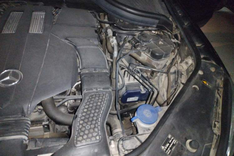 Used Mercedes-Benz M-Class 2014 ML 400 4MATIC Luxury Model