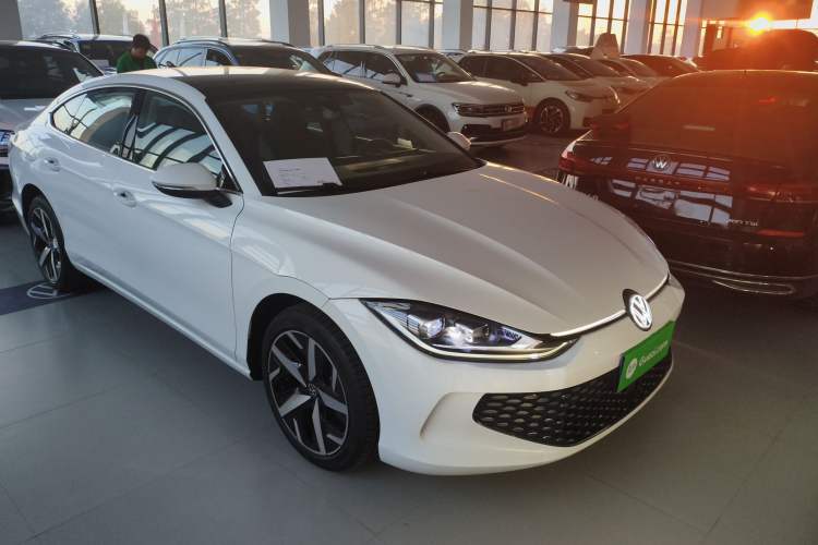 Used Volkswagen Lamando 2024 Lavida L 280TSI DSG Cool & Spicy Edition
