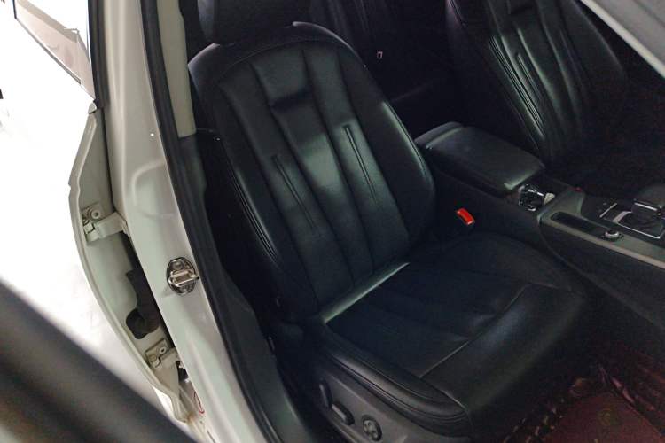 Used Audi A4L 2018 30th Anniversary Edition 40 TFSI Trendy Model
