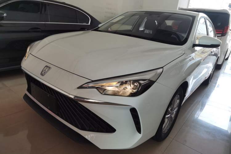 Used Roewe i5 2023 1.5L CVT Luxury Edition
